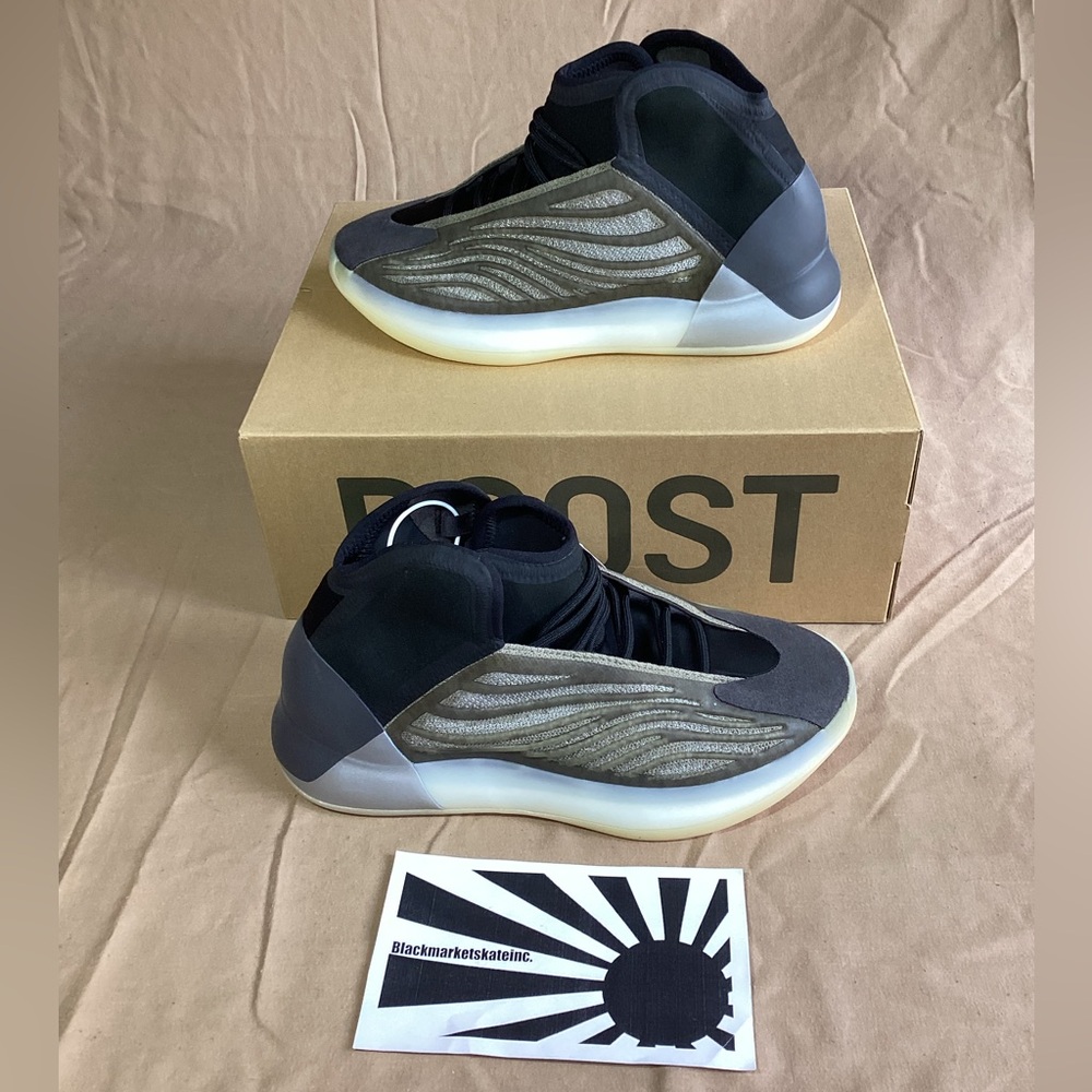 Adidas Yeezy QNTM Barium H68771 Men's Size 10.5